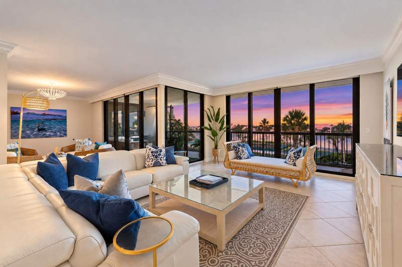 2 bedroom Condominium at 19670 Beach Road #B303, Seawatch At Jupiter Island Condo, Jupiter — photo 4