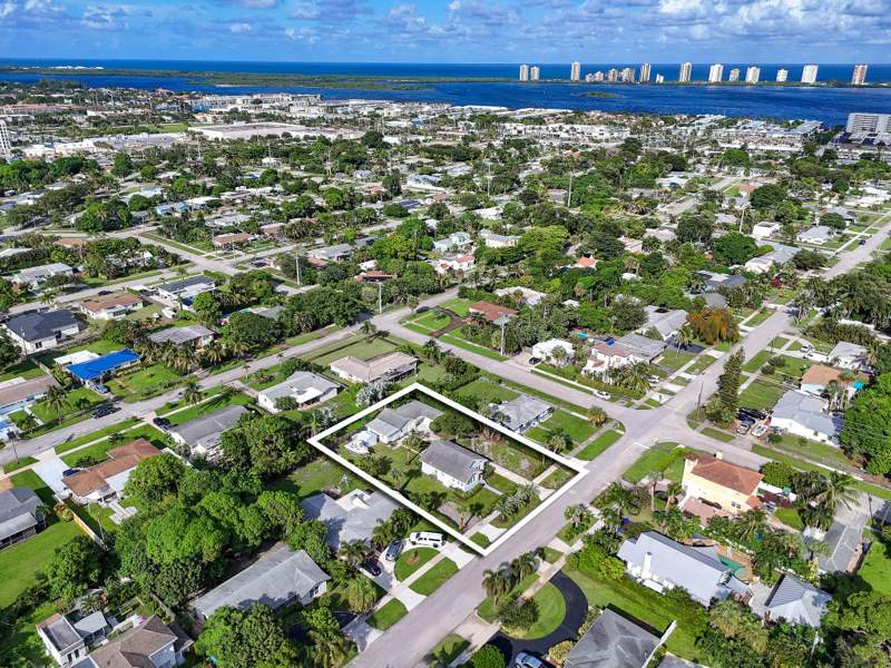 4 bedroom Single Family Residence at 415 Greenbriar Drive, Kelsey City, West Palm Beach — photo 2