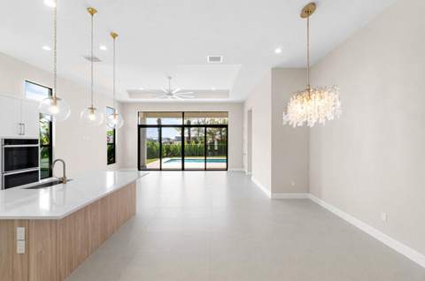 9124 Red Robin Lane, Boynton Beach FL - photo 7 of 41