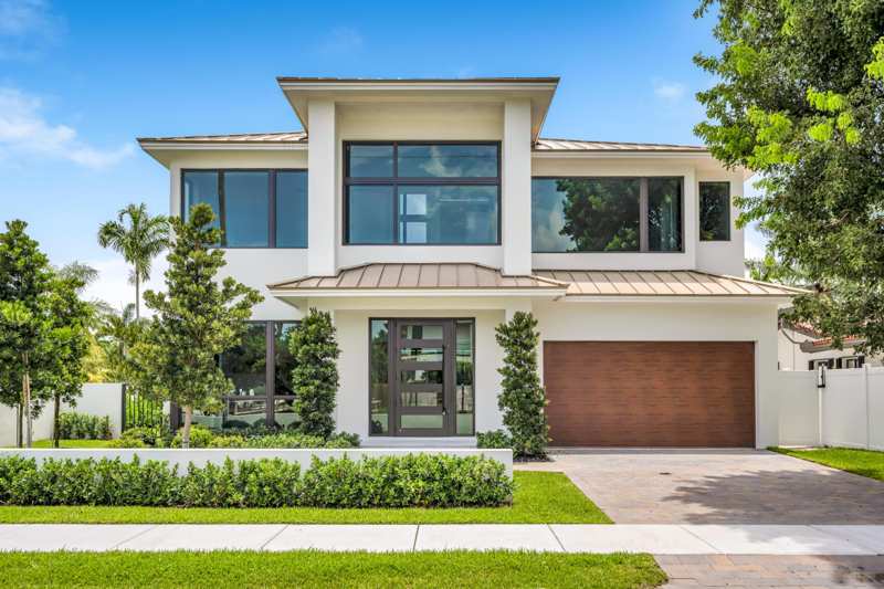 4 bedroom Single Family Residence at 445 NE 11th Avenue, Halls Add 1-134 D, Fort Lauderdale — photo 1