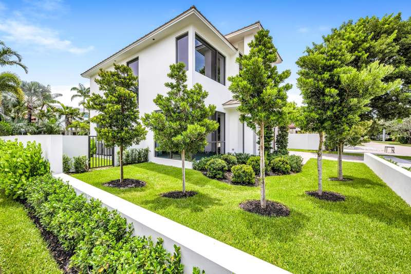 4 bedroom Single Family Residence at 445 NE 11th Avenue, Halls Add 1-134 D, Fort Lauderdale — photo 3
