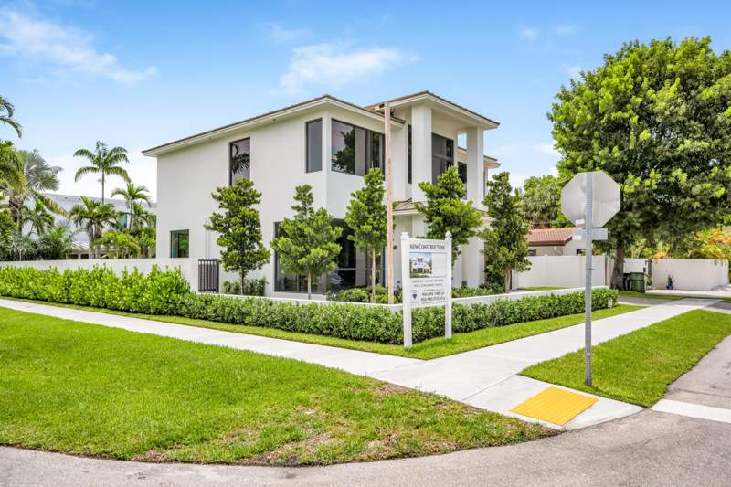 4 bedroom Single Family Residence at 445 NE 11th Avenue, Halls Add 1-134 D, Fort Lauderdale — photo 4