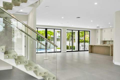 445 NE 11th Avenue, Fort Lauderdale FL - photo 12 of 61