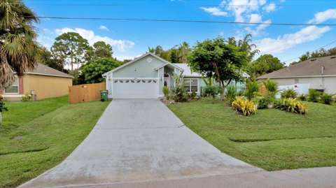 2513 SW Calender Street, pool for sale in Port St. Lucie