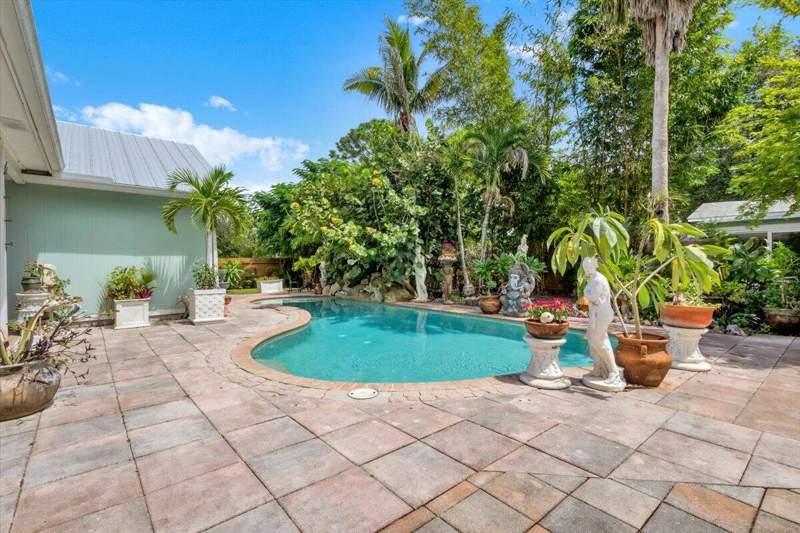 3 bedroom Single Family Residence at 2513 SW Calender Street, Port St Lucie Section 23, Port St. Lucie — photo 3
