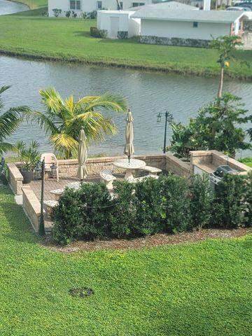364 Wellington J, West Palm Beach FL - photo 22 of 23