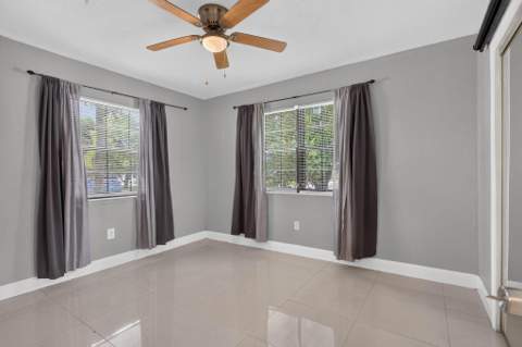 7571 Lasalle Boulevard, Miramar FL - photo 17 of 42