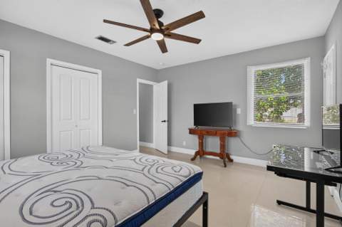 7571 Lasalle Boulevard, Miramar FL - photo 15 of 42
