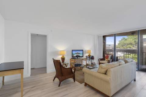 859 Jeffery Street #212, Boca Raton FL - photo 8 of 53