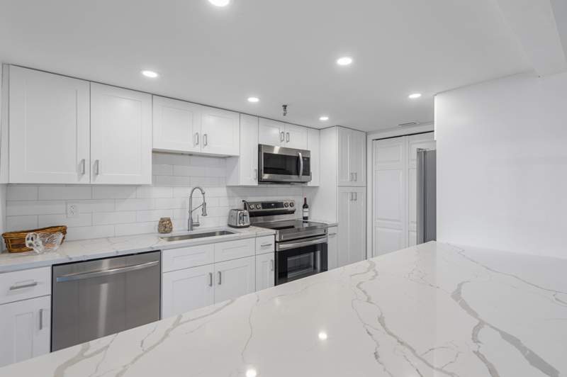 1 bedroom Condominium at 859 Jeffery Street #212, Porta Bella Yacht and Tennis Club, Boca Raton — photo 5