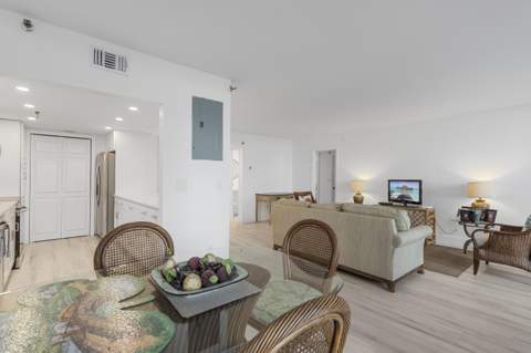 859 Jeffery Street #212, Boca Raton FL - photo 9 of 53