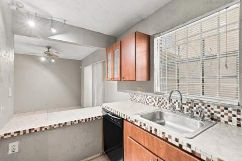 4221 NW 19th Street #287, Lauderhill FL - photo 10 of 38