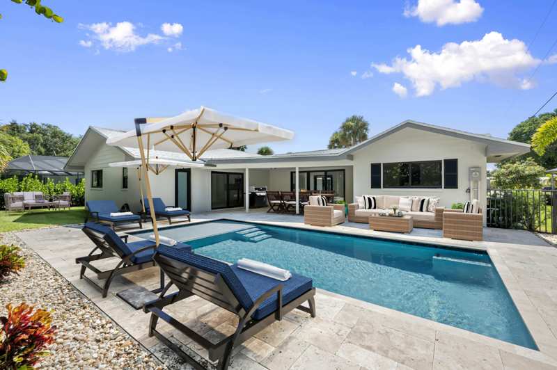 4 bedroom Single Family Residence at 11569 Landing Place, Hidden Key, North Palm Beach — photo 1