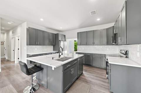 2801 NE 2nd Avenue, Wilton Manors FL - photo 11 of 44