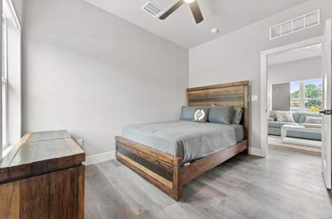 2801 NE 2nd Avenue, Wilton Manors FL - photo 14 of 44