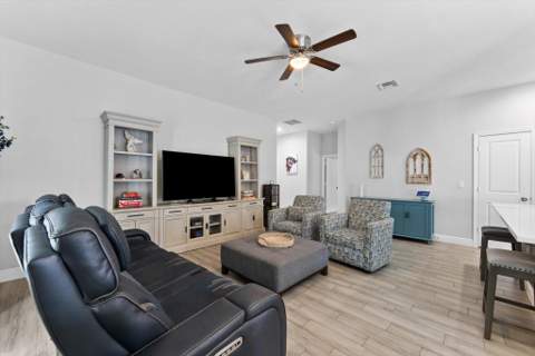 902 NW 9th Avenue, Boynton Beach FL - photo 9 of 50