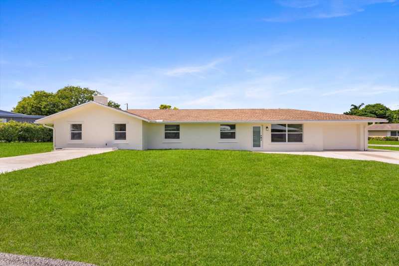 4 bedroom Single Family Residence at 6873 S Plymouth Drive, Floral Park Lantana, Lake Worth — photo 1