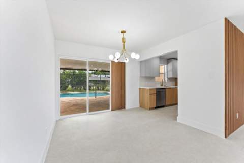 6873 S Plymouth Drive, Lake Worth FL - photo 8 of 41