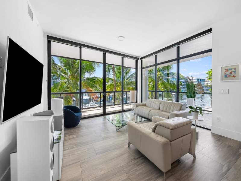 3 bedroom Condominium at 161 Isle Of Venice Drive #204, Palms On Venice Condo, Fort Lauderdale — photo 5