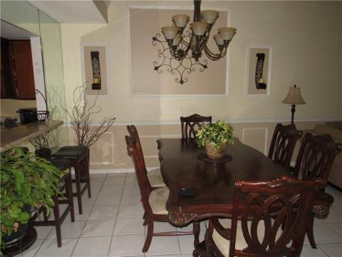 5906 NW 93rd Terrace, Tamarac FL - photo 14 of 37