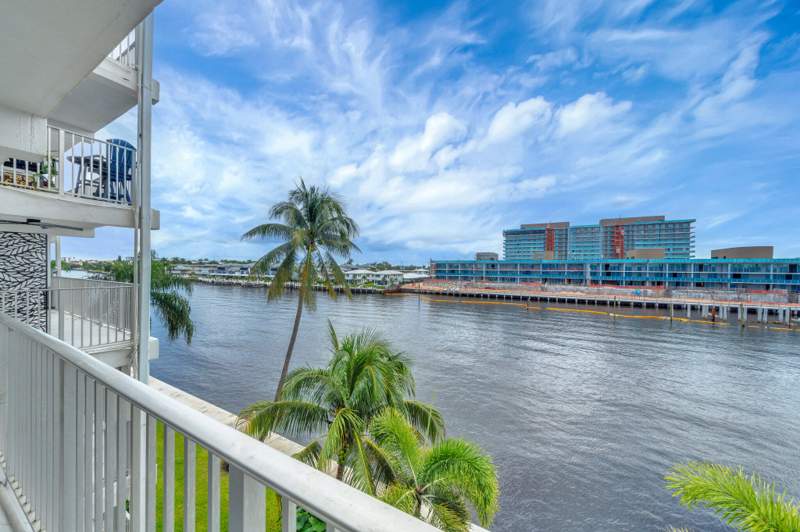 1 bedroom Condominium at 1536 SE 15th Court #404, Massachusetts Condo, Deerfield Beach — photo 5