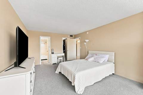 531 N Ocean Boulevard #505, Pompano Beach FL - photo 12 of 48
