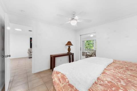 143 SE 7th Street, Deerfield Beach FL - photo 11 of 23