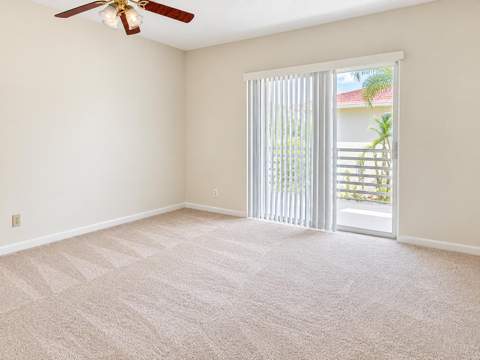 5580 Tamberlane Circle #334, Palm Beach Gardens FL - photo 6 of 11