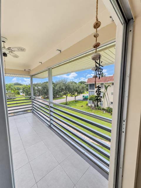 5580 Tamberlane Circle #334, Palm Beach Gardens FL - photo 11 of 11