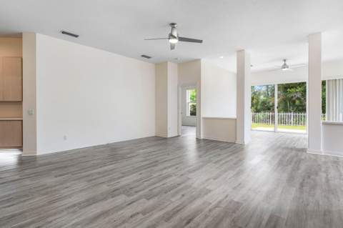 7708 SE Bay Cedar Circle, Hobe Sound FL - photo 9 of 41