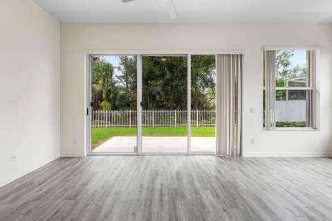 7708 SE Bay Cedar Circle, Hobe Sound FL - photo 18 of 41