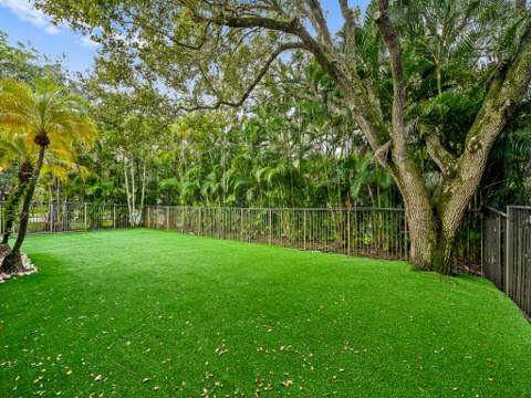 1207 Manor Drive, Weston FL - photo 11 of 41