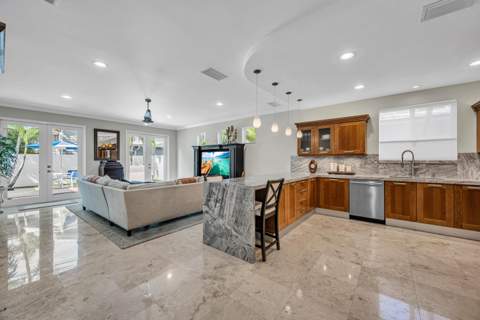1419 NE 4th Place, Fort Lauderdale FL - photo 18 of 64