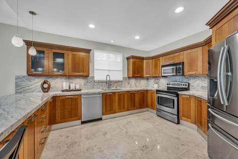 1419 NE 4th Place, Fort Lauderdale FL - photo 19 of 64