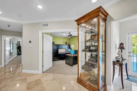 1419 NE 4th Place, Fort Lauderdale FL - photo 24 of 64