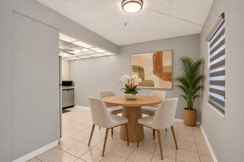 4022 Hythe B, Boca Raton FL - photo 9 of 38