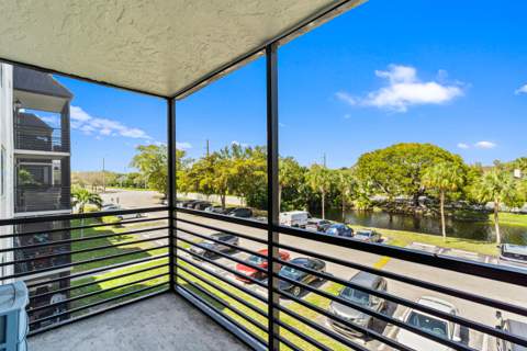 3700 N Pine Island Road #310, Sunrise FL - photo 11 of 32