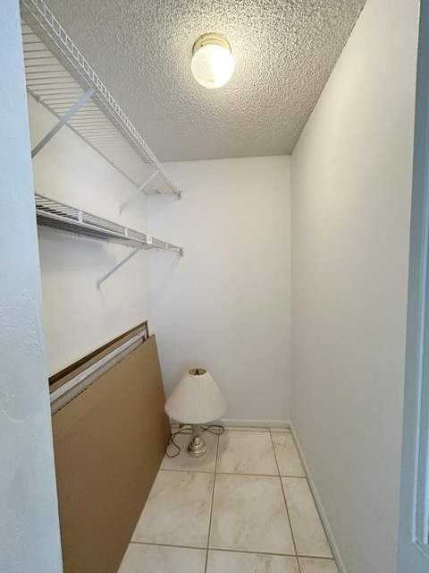 435 Pine Glen Lane #B-2, Greenacres FL - photo 16 of 33