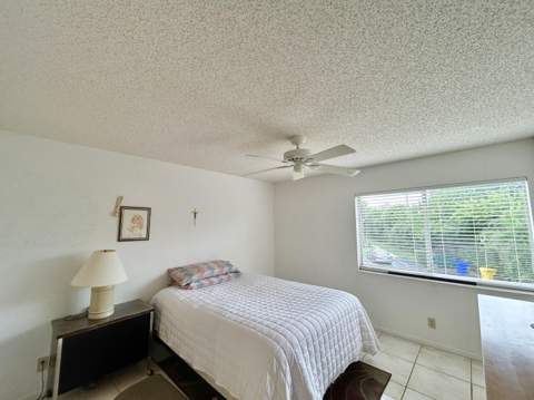 435 Pine Glen Lane #B-2, Greenacres FL - photo 9 of 33