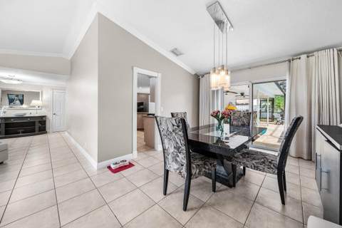 10975 NW 19th Street, Coral Springs FL - photo 6 of 59