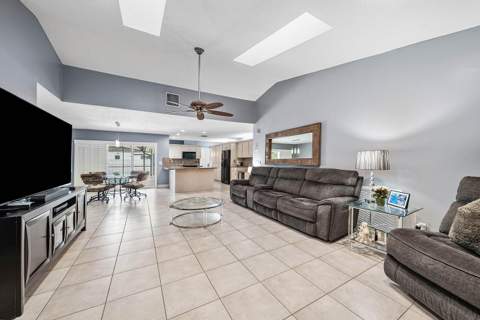 10975 NW 19th Street, Coral Springs FL - photo 11 of 59