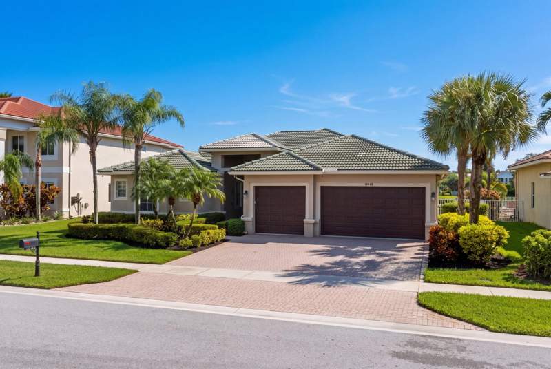 5 bedroom Single Family Residence at 11848 Osprey Point Circle, Isles At Wellington 3, Wellington — photo 4