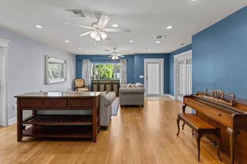360 Gregory Road, West Palm Beach FL - photo 10 of 34