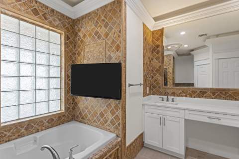 360 Gregory Road, West Palm Beach FL - photo 13 of 34