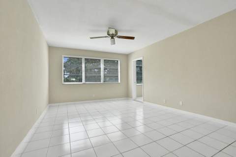 2200 Park Lane #Unit 111, Hollywood FL - photo 6 of 28