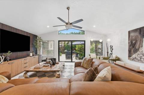 9701 NW 18th Court, Plantation FL - photo 8 of 34
