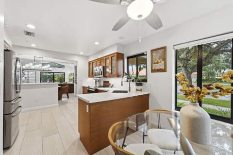 9701 NW 18th Court, Plantation FL - photo 15 of 34