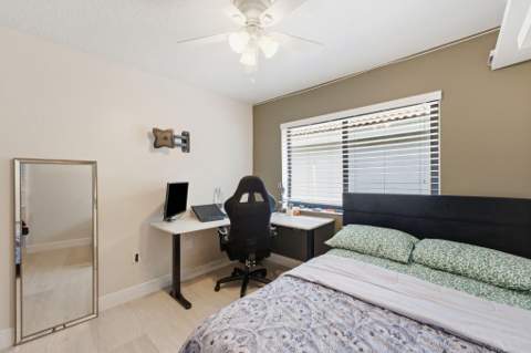 9701 NW 18th Court, Plantation FL - photo 23 of 34