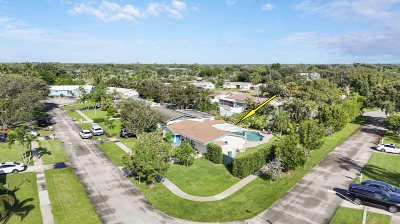 2 bedroom Single Family Residence at 60 Camelia Circle, Ridgewood Homes Sec 3, Tequesta — photo 4