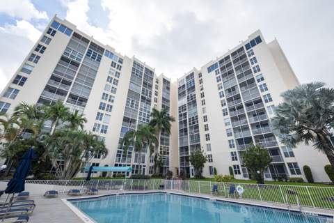 1391 S Ocean #803, Pompano Beach FL - photo 21 of 40